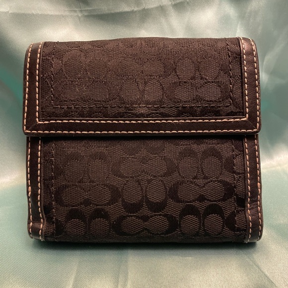 Coach Wallet - Picture 2 of 3